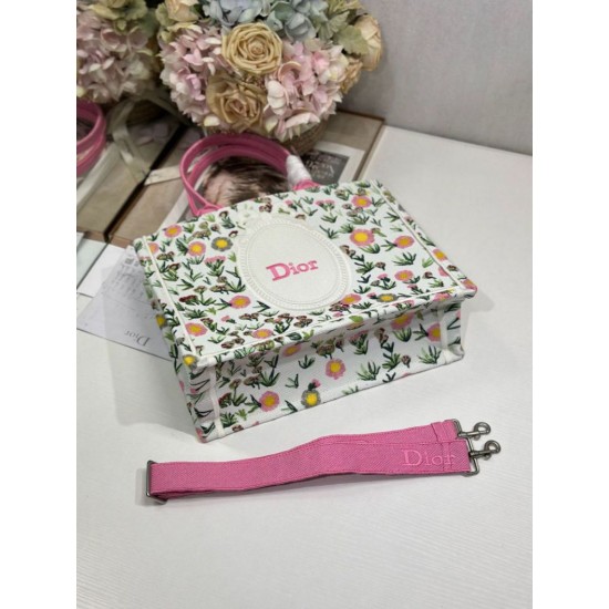 Cloni Borse Firmate Replica tote Dior Book multicolore con ricamo Daisy Garden e manico rosa firmate