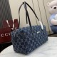 Replica di lusso Borse Firmate Gucci Melrose Boston media denim GG blu scuro Imitazioni Cloni Borse Firmate Replica Gucci Melrose Boston media denim GG blu scuro firmate