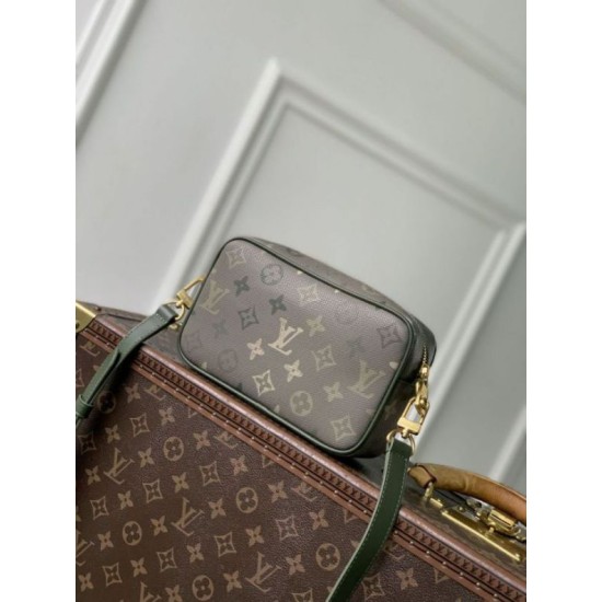 Replica di lusso Mini borsa Louis Vuitton Trocadéro uomo M26937 Imitazioni Cloni Mini borsa Louis Vuitton Trocadéro uomo M26937 firmate