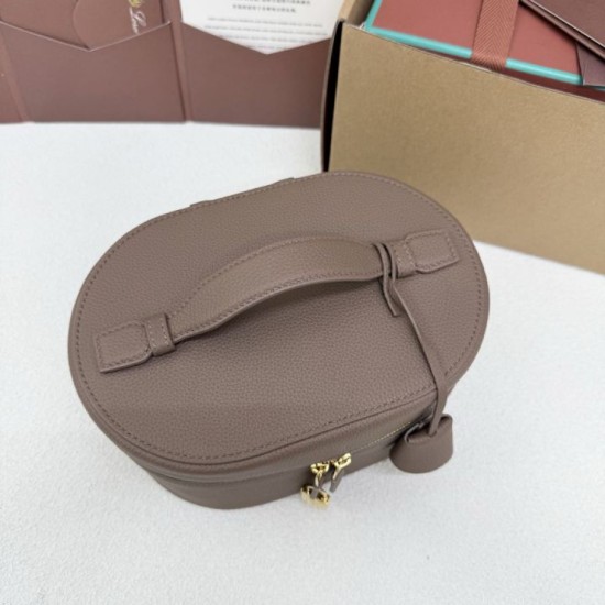 Replica di lusso Bora Pari Loro Piana Extra Vanity Case Frassino roccioso Imitazioni Cloni Bora Pari replica Loro Piana Extra Vanity Case Frassino roccioso firmate