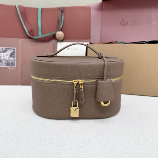 Replica di lusso Bora Pari Loro Piana Extra Vanity Case Frassino roccioso Imitazioni Cloni Bora Pari replica Loro Piana Extra Vanity Case Frassino roccioso firmate
