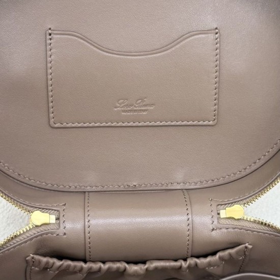 Replica di lusso Bora Pari Loro Piana Extra Vanity Case Frassino roccioso Imitazioni Cloni Bora Pari replica Loro Piana Extra Vanity Case Frassino roccioso firmate