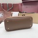 Replica di lusso Borsa a tracolla piccola Loro Piana scamosciata marrone lama Imitazioni Replica Perfetta Borsa a tracolla piccola Loro Piana scamosciata marrone lama firmate