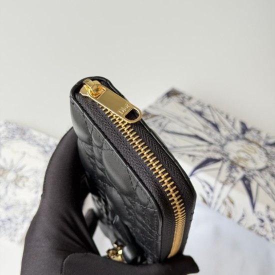Replica di lusso Portafoglio con cerniera Dior Lady Dior Voyageur nero Imitazioni Cloni Portafoglio con cerniera Dior Lady Dior Voyageur nero firmate