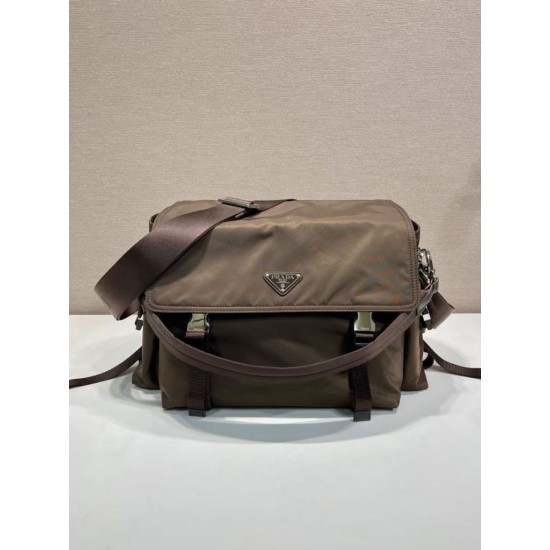 Replica Perfetta a tracolla Prada Explore Re-Nylon 2VD082 Marrone Imitazioni Replica perfette Perfetta a tracolla Prada Explore Re-Nylon 2VD082 Marrone