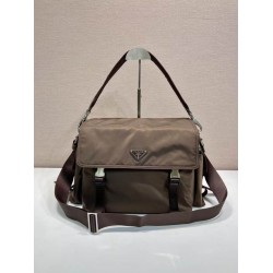Borse a tracolla Prada Explore Re-Nylon 2VD082 Marrone