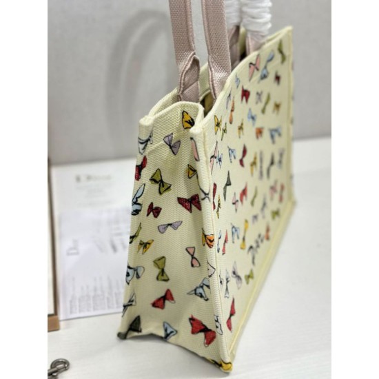 Replica Borsa shopping Dior Book Tote con fiocco e tracolla Imitazioni Replica perfette Borsa shopping Dior Book Tote con fiocco e tracolla