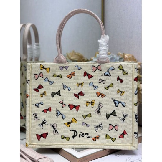 Replica Borsa shopping Dior Book Tote con fiocco e tracolla Imitazioni Replica perfette Borsa shopping Dior Book Tote con fiocco e tracolla