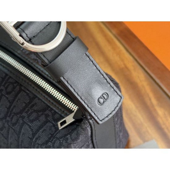 Replica Pochette Dior Jett Dior Oblique jacquard nero Imitazioni Replica perfette Pochette Dior Jett Dior Oblique jacquard nero