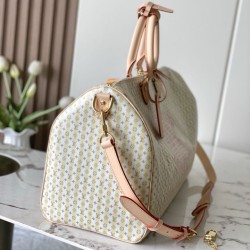 Replica Borse Louis Vuitton Stamp Keepall 45 M28678 Chip 163c01 Imitazioni Replica perfette Borse Louis Vuitton Stamp Keepall 45 M28678 Chip 163c01