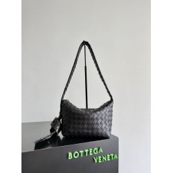 Borsa a spalla Easy Hobo Bottega Veneta Nera