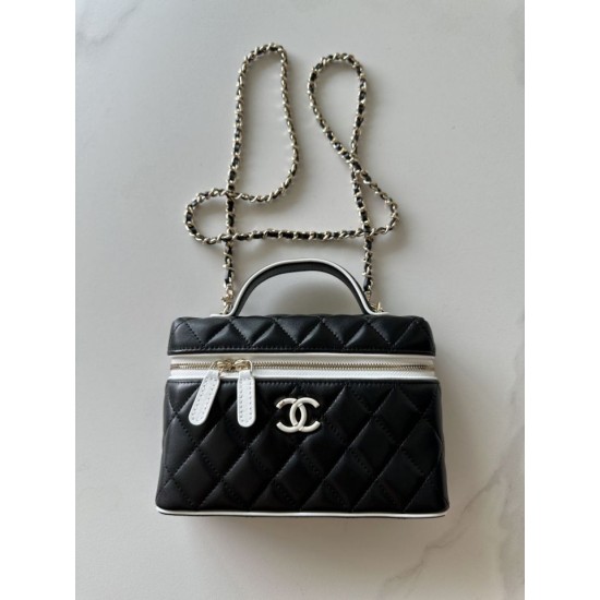 Replica Borsa da toilette sottile Chanel trapuntata con manico superiore AP5330 nera Imitazioni Replica perfette Borsa da toilette sottile Chanel trapuntata con manico superiore AP5330 nera