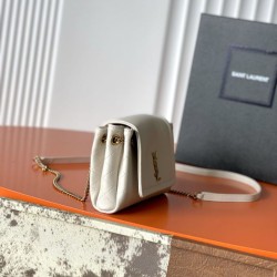 Replica Borse Alta Qualità a tracolla mini Nolita YSL Saint Laurent Beige Imitazioni Replica perfette Borse Alta Qualità a tracolla mini Nolita YSL Saint Laurent Beige