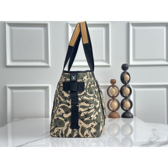 Replica Borsa shopping Louis Vuitton con stampa mimetica M95783 Imitazioni Replica perfette Borsa shopping Louis Vuitton con stampa mimetica M95783
