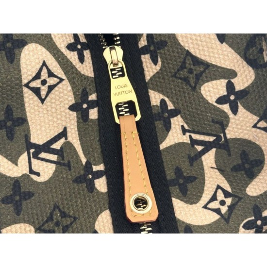 Replica Borsa shopping Louis Vuitton con stampa mimetica M95783 Imitazioni Replica perfette Borsa shopping Louis Vuitton con stampa mimetica M95783