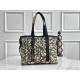 Replica Borsa shopping Louis Vuitton con stampa mimetica M95783 Imitazioni Replica perfette Borsa shopping Louis Vuitton con stampa mimetica M95783