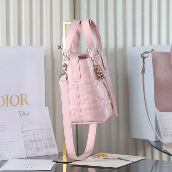 Replica Borsa piccola verticale Dior Toujours M2835 rosa Imitazioni Replica perfette Borsa piccola verticale Dior Toujours M2835 rosa