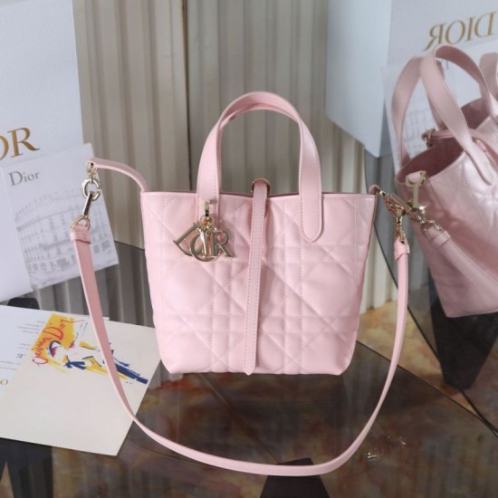 Replica Borsa piccola verticale Dior Toujours M2835 rosa Imitazioni Replica perfette Borsa piccola verticale Dior Toujours M2835 rosa