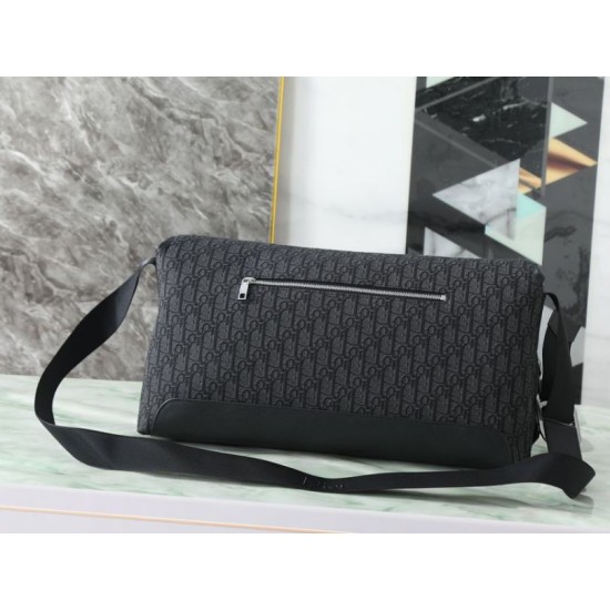 Replica Borsa a tracolla Dior Jett Flap Oblique Nero Imitazioni Replica perfette Borsa a tracolla Dior Jett Flap Oblique Nero