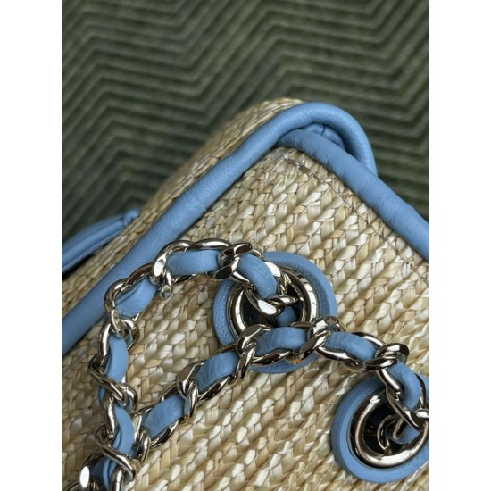 Replica Borsa a tracolla classica Chanel 26C AS6017 rafia blu Imitazioni Replica perfette Borsa a tracolla classica Chanel 26C AS6017 rafia blu