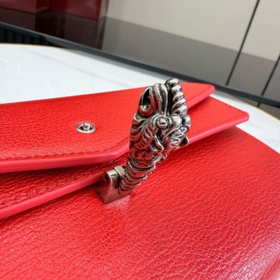 Replica borse griffate a tracolla Gucci Dionysus con intestazione a tigre 876531 Rossa Imitazioni Replica perfette Imitazioni borse griffate a tracolla Gucci Dionysus con intestazione a tigre 876531 Rossa