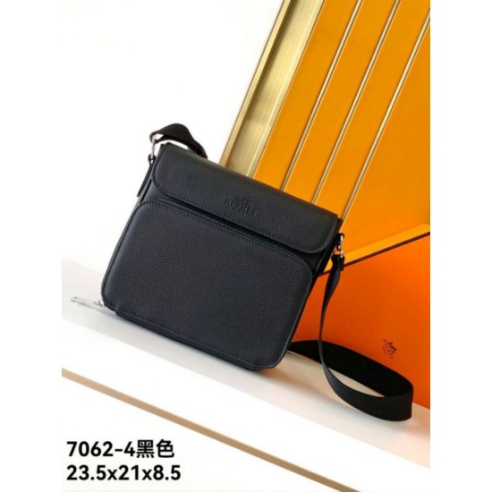 Replica Borse Imitazioni a tracolla Hermes Messenger 7062 uomo Nera Imitazioni Replica perfette Borse Imitazioni a tracolla Hermes Messenger 7062 uomo Nera