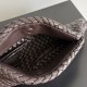 Replica Pochette Bottega Veneta Onda con motivo a conchiglia Imitazioni Replica perfette Pochette Bottega Veneta Onda con motivo a conchiglia