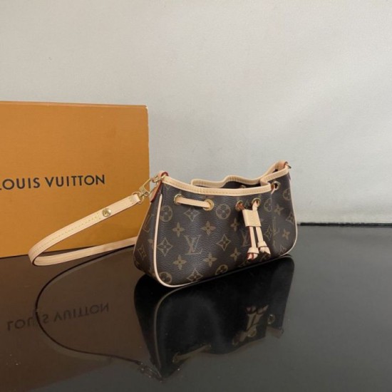 Replica Borsa 1:1 a secchiello Louis Vuitton Nano East-West Frivole Monogram M29537 Imitazioni Replica perfette Borsa 1:1 a secchiello Louis Vuitton Nano East-West Frivole Monogram M29537