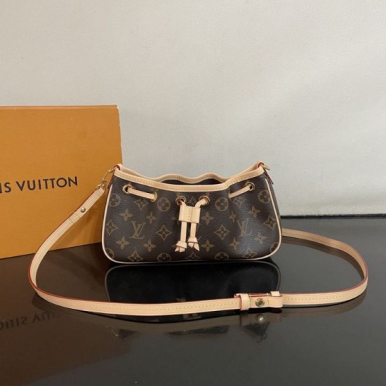 Replica Borsa 1:1 a secchiello Louis Vuitton Nano East-West Frivole Monogram M29537 Imitazioni Replica perfette Borsa 1:1 a secchiello Louis Vuitton Nano East-West Frivole Monogram M29537