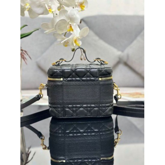 Replica Beauty case DiorTravel S5488 nero Imitazioni Replica perfette Beauty case DiorTravel S5488 nero
