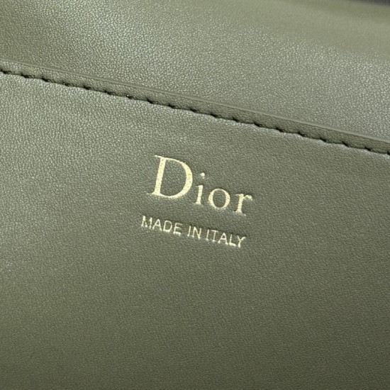 Replica Pochette Dior Médaillon con tracolla Grigia Imitazioni Replica perfette Pochette Dior Médaillon con tracolla Grigia