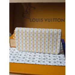 Portafoglio Louis Vuitton Stamp Zippy M28463 Giallo Portafoglio Louis Vuitton Stamp Zippy M28463 Giallo