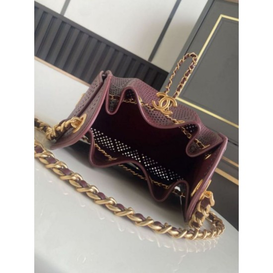 Replica Borsa Chanel 26 hobo con intagli AS5631 Borgogna Imitazioni Replica perfette Borsa Chanel 26 hobo con intagli AS5631 Borgogna