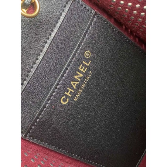 Replica Borsa Chanel piccola 25 Hobo AS5293 nera traforata Imitazioni Replica perfette Borsa Chanel piccola 25 Hobo AS5293 nera traforata