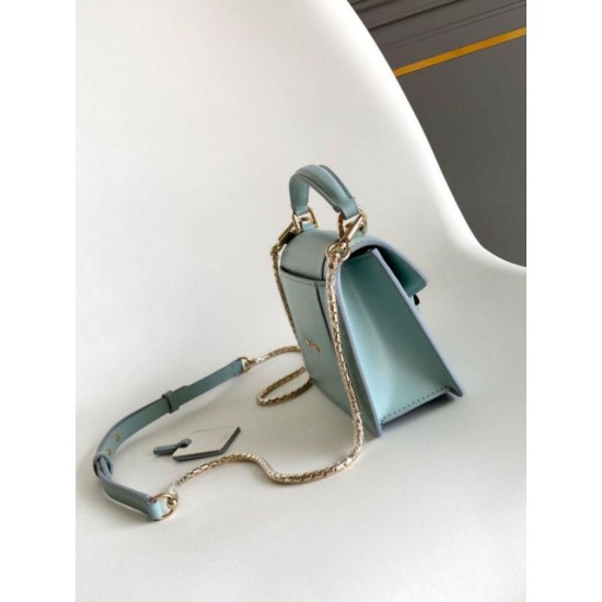 Replica Borse Imitazioni Bvlgari Serpenti Forever Mini con manico superiore Versione Chip Blu Imitazioni Replica perfette Borse Imitazioni Bvlgari Serpenti Forever Mini con manico superiore Versione Chip Blu