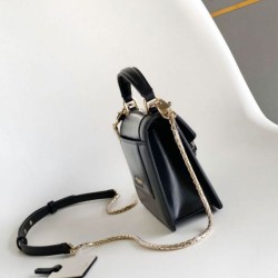 Replica Borsa Bvlgari Serpenti Forever Mini con manico superiore Versione Chip Nero Imitazioni Replica perfette Borsa Bvlgari Serpenti Forever Mini con manico superiore Versione Chip Nero