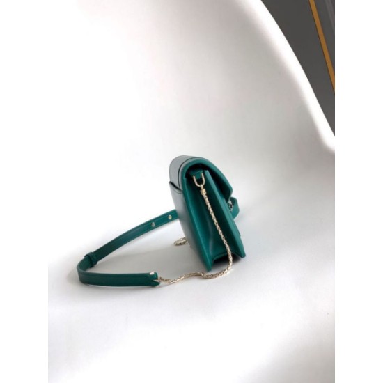 Replica Pochette con catena Bvlgari Serpenti Forever 20cm Versione Chip verde Imitazioni Replica perfette Pochette con catena Bvlgari Serpenti Forever 20cm Versione Chip verde
