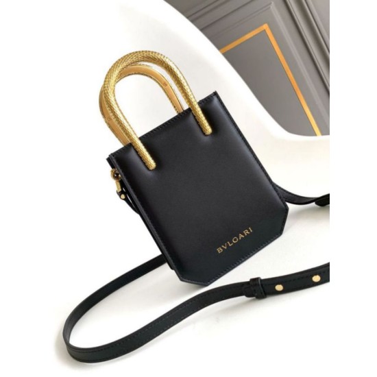 Replica Borse Imitazioni tote mini Bvlgari Serpenti Versione Chip nera Imitazioni Replica perfette Borse Imitazioni tote mini Bvlgari Serpenti Versione Chip nera