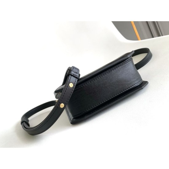 Replica Borse Imitazioni tote mini Bvlgari Serpenti Versione Chip nera Imitazioni Replica perfette Borse Imitazioni tote mini Bvlgari Serpenti Versione Chip nera