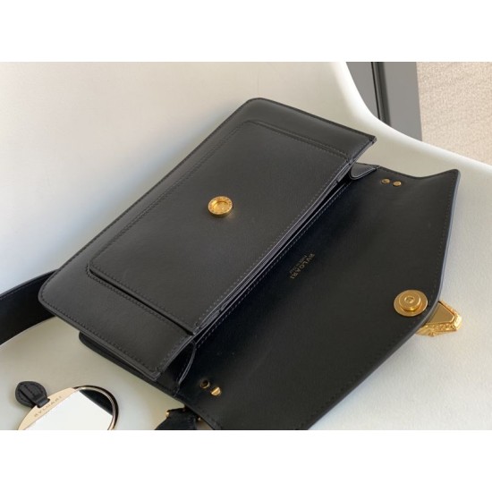 Replica Borsa a tracolla Bvlgari Serpenti East-West Maxi Chain Versione Chip nera Imitazioni Replica perfette Borsa a tracolla Bvlgari Serpenti East-West Maxi Chain Versione Chip nera