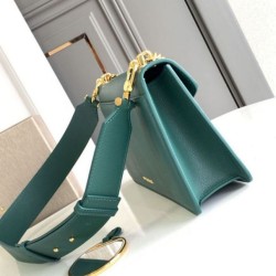 Replica Borse a tracolla Bvlgari Serpenti East-West Maxi Chain Versione Chip verde Imitazioni Replica perfette Borse a tracolla Bvlgari Serpenti East-West Maxi Chain Versione Chip verde
