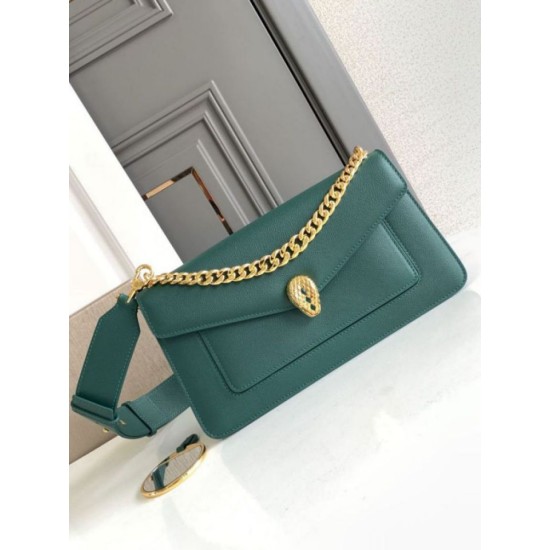 Replica Borse a tracolla Bvlgari Serpenti East-West Maxi Chain Versione Chip verde Imitazioni Replica perfette Borse a tracolla Bvlgari Serpenti East-West Maxi Chain Versione Chip verde