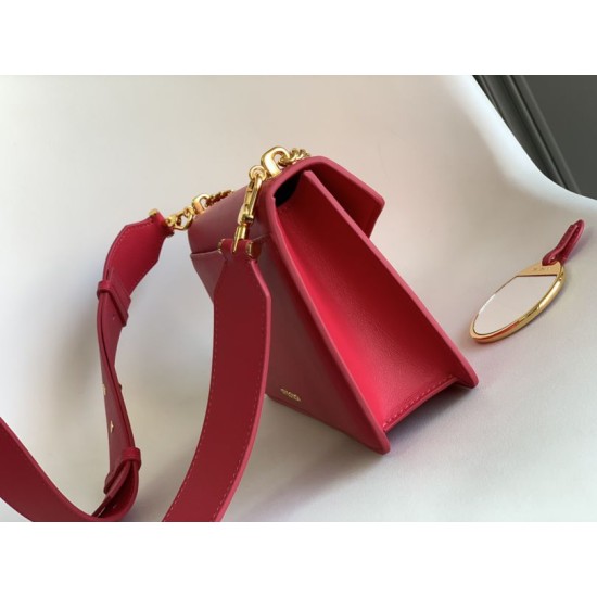 Replica perfette Borsa a tracolla Bvlgari Serpenti East-West Maxi Chain Versione Chip Rosso