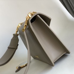 Replica Borse a tracolla Bvlgari Serpenti East-West Maxi Chain Versione Chip Grigio Imitazioni Replica perfette Borse a tracolla Bvlgari Serpenti East-West Maxi Chain Versione Chip Grigio