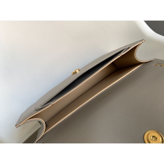 Replica Borse a tracolla Bvlgari Serpenti East-West Maxi Chain Versione Chip Grigio Imitazioni Replica perfette Borse a tracolla Bvlgari Serpenti East-West Maxi Chain Versione Chip Grigio