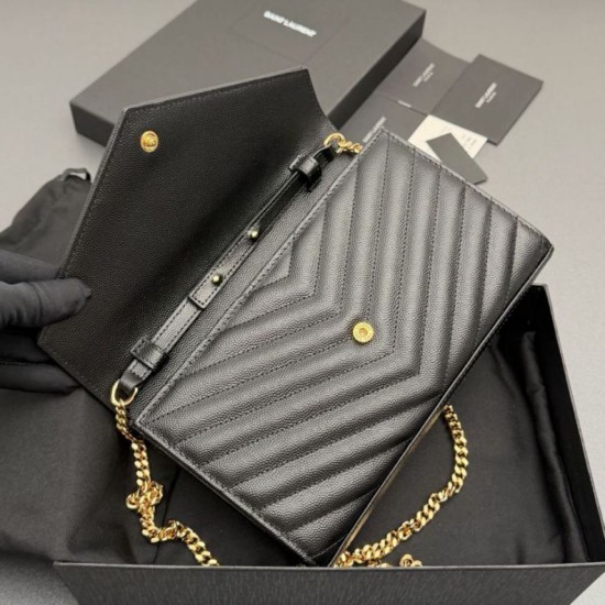 Replica Portafoglio a catena YSL Saint Laurent Envelope nero oro Imitazioni Replica perfette Portafoglio a catena YSL Saint Laurent Envelope nero oro