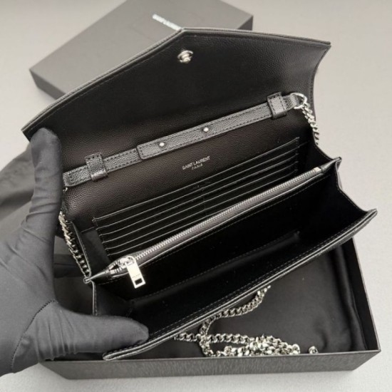 Replica Portafoglio a catena YSL Saint Laurent Envelope pelle originale nero argento Imitazioni Replica perfette Portafoglio a catena YSL Saint Laurent Envelope pelle originale nero argento