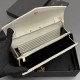 Replica perfette Portafoglio a catena YSL Saint Laurent Envelope pelle originale bianco