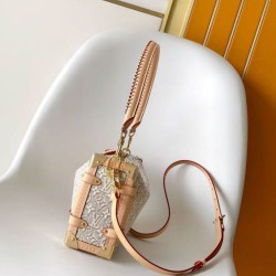 Replica Borse Imitazioni Side Trunk MM Louis vuitton M2A145 Chip dinamico 163 Imitazioni Replica perfette Borse Imitazioni Side Trunk MM Louis vuitton M2A145 Chip dinamico 163