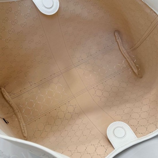 Replica Qualità Premium Borse Firmate grande Gucci Giglio traforata GG 853971 bianca Imitazioni Replica perfette Qualità Premium Borse Firmate grande Gucci Giglio traforata GG 853971 bianca